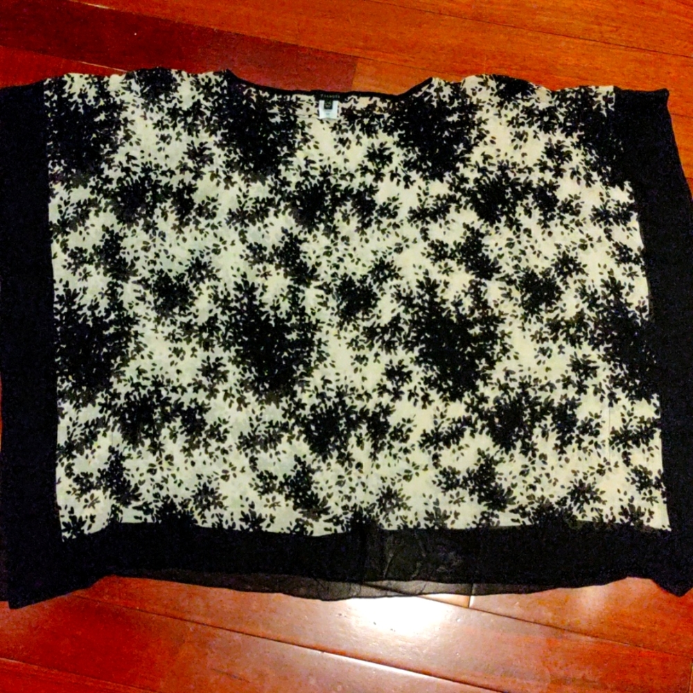 Talbots 100% silk black and white floral handkerchief blouse